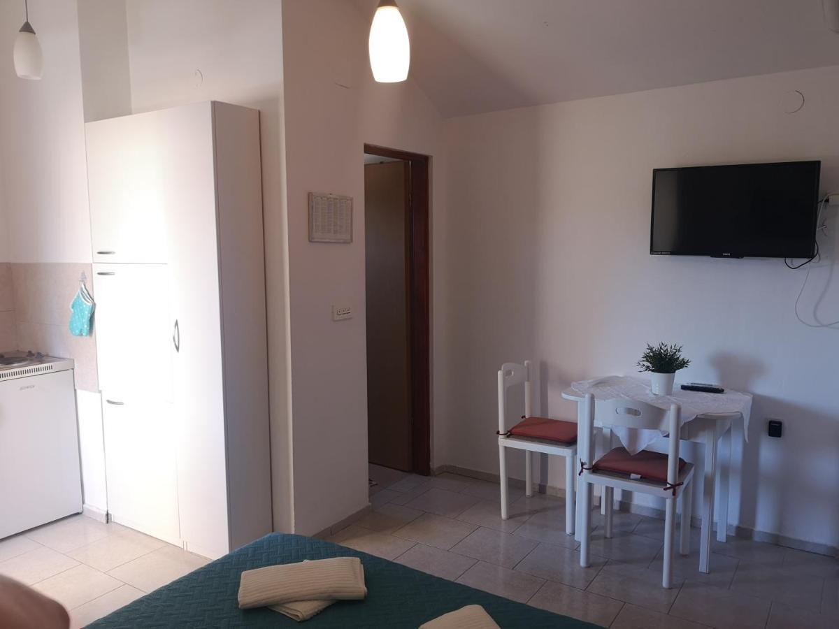 Apartmani Pilon Ždrelac Dış mekan fotoğraf